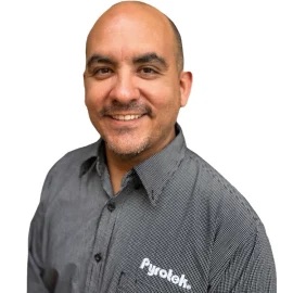 César Román